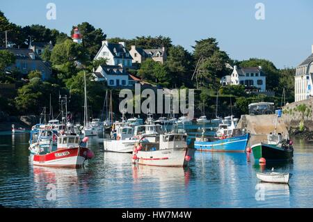 La France, Finistère, Clohars Carnoet, Doelan port de pêche Banque D'Images