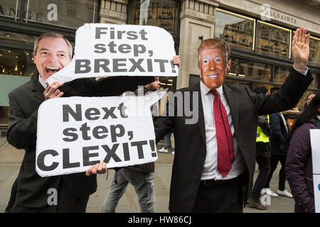 Londres, Royaume-Uni. 18 mars 2017. Pro-Brexit et manifestants anti-changement climatique. Des milliers de manifestants prennent part à la lutte contre le racisme et de mars dans le centre de Londres pour protester contre l'ONU marque la journée de lutte contre le racisme. © Images éclatantes/Alamy Live News Banque D'Images