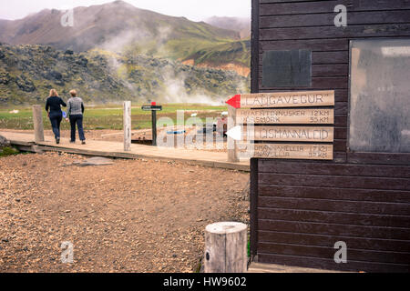 Scène de Laugavegurinn Trail, de l'Islande. J'ai parcouru ce sentier de 35 km en un jour peu de temps après la fin de l'OSPT en Europe continentale. Banque D'Images