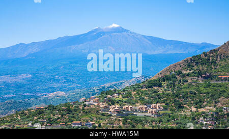 Voyage d'Italie - voir des villages et l'Etna en Sicile Banque D'Images