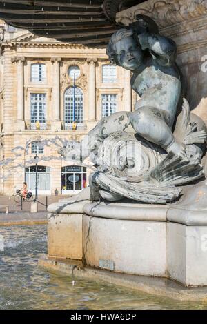 France, Gironde, Bordeaux, zone classée au Patrimoine Mondial de l'UNESCO, quartier Saint-Pierre, Place de la Bourse, la fontaine des Trois Grâces Banque D'Images