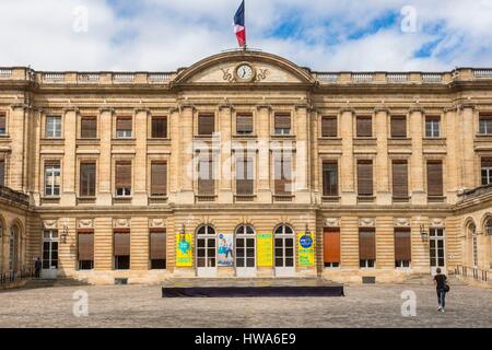 France, Gironde, Bordeaux, zone classée au Patrimoine Mondial de l'UNESCO, de Photographie Pey-Berland, l'Hôtel de Ville et Palais des Rohan Banque D'Images