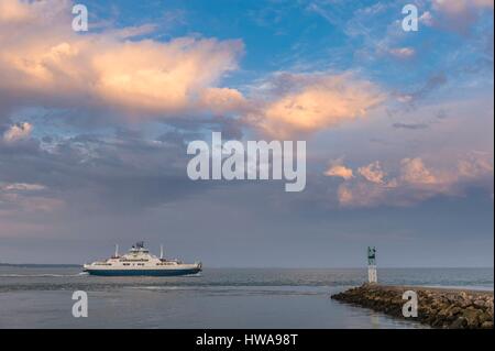 France, Gironde, Le Verdon Sur Mer, Pointe de Grave, ferry Royan-Le Verdon Banque D'Images