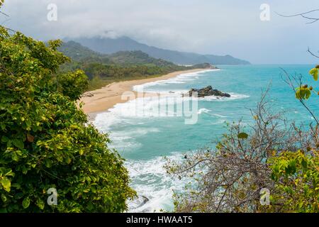 La Colombie, département de Magdalena, Parc National Naturel de Tayrona (Parque Nacional Tayrona) fondée en 1969, la plage Castilletes Banque D'Images