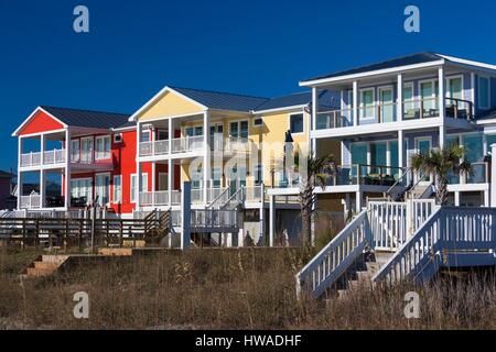 United States, North Carolina, Kure Beach, beachhouses Banque D'Images