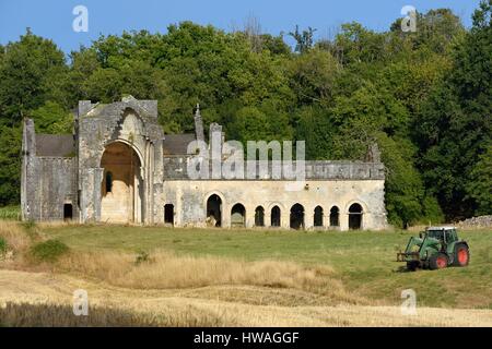 France, dordogne, Périgord Vert, abbaye cistercienne de Boschaud du 12ème siècle qui appartenait à l'abbaye de Clairvaux, l'ancien emplacement de la c Banque D'Images