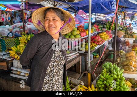 Le Vietnam du Sud, région de la côte centrale, la province de Khanh Hoa, Nha Trang, Cho marché Dam Banque D'Images