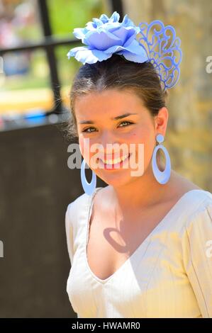 Espagne, Andalousie, Jerez de la Frontera, Feria del Caballo, Fête du cheval, les jeunes filles andalou Banque D'Images