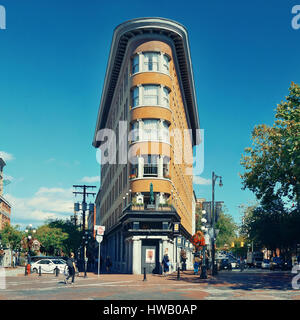 VANCOUVER, C.-B. - 19 AOÛT 17 : Hotel l'Europe et la rue le 17 août 2015 à Vancouver, Canada. Avec 603k de la population, c'est l'un des plus ethniquement d Banque D'Images