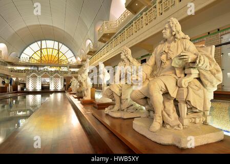 France, Nord, Roubaix, La Piscine musée ou musée d'art et d'industrie André diligent, salle intérieure Banque D'Images