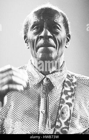 Madrid, Madrid, Espagne. Apr 9, 2005. Chuck Berry en concert au Festival de musique noire dans la La Riviera en Madrid. Le grand-père de Rockn 'Rouleau tel que défini par John Lennon. Crédit : Jack Abuin/ZUMA/Alamy Fil Live News Banque D'Images