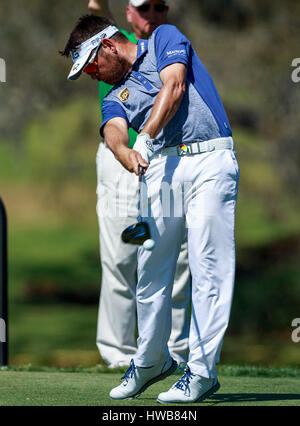 18 mars 2017 - Orlando, Floride, USA-Louis Oosthuizen sur le 16e tee pendant le troisième tour de l'Arnold Palmer Invitational. Del Mecum/CSM Banque D'Images