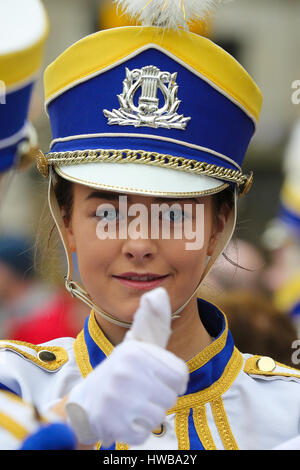 Piccadilly. Londres. UK 19 Mar 2017 - Participant d'une fanfare. Credit : Dinendra Haria/Alamy Live News Banque D'Images