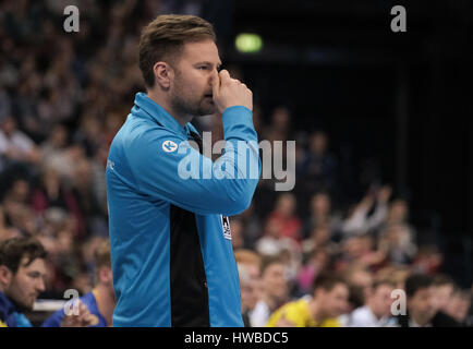 Hambourg, Allemagne. Mar 19, 2017. L'entraîneur de la Suède Kristjan Andersson en action pendant le match entre l'Allemagne et la Suède dans le Barclaycard Arena de Hambourg, Allemagne, 19 mars 2017. Photo : Axel Heimken/dpa/Alamy Live News Banque D'Images