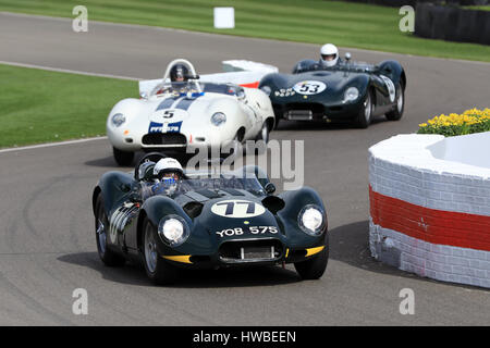 Chichester, Sussex, UK. Mar 19, 2017. Scott Brown Le Trophée. La réunion des membres de Goodwood est une fin de semaine de course de moto fondée par Lord March, qui vise à recréer l'atmosphère de camaraderie et de l'original le BARC les réunions des membres tenue à Goodwood tout au long des années 50 et 60, jusqu'à la fermeture du circuit pour la course en 1966. Credit : Oliver Dixon/Alamy Live News Banque D'Images