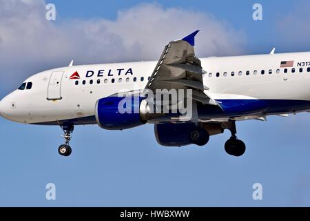 Vol Delta Air Lines Banque D'Images