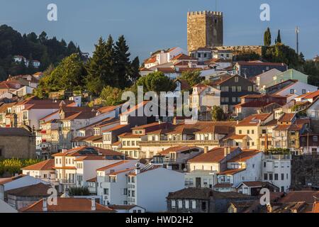 Le Portugal, Douro, Lamego, région du nord, district de Viseu, la vieille ville et le château Banque D'Images