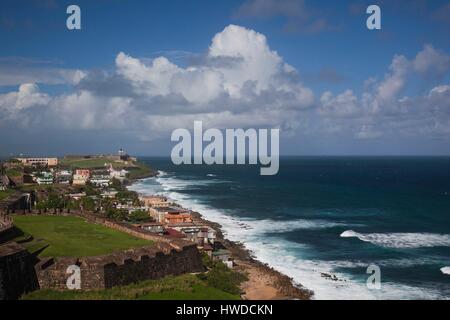 Puerto Rico, San Juan, San Juan, la forteresse El Morro et La Perla village de Fort San Cristobal, elevated view Banque D'Images