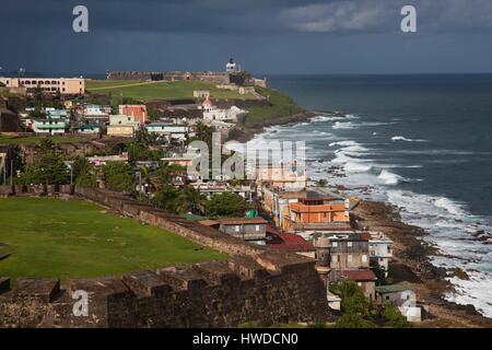 Puerto Rico, San Juan, San Juan, la forteresse El Morro et La Perla village de Fort San Cristobal, elevated view Banque D'Images