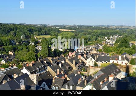 France, Morbihan, sur le Chemin de Saint Jacques, Josselin village médiéval, sur les rives de la rivière l'Oust Banque D'Images