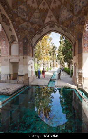 L'Iran, au centre de l'Iran, Kashan, Bagh-e fin, Fin Jardin, Site du patrimoine mondial, le jardin persan traditionnel, des fontaines Banque D'Images