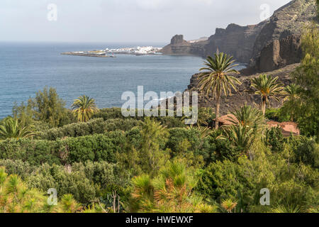 Puerto de las Nieves und der Barranco de Guayedra, Insel Gran Canaria, Kanarische Inseln, Spanien | birds eye view de Puerto de las Nieves et Barra Banque D'Images