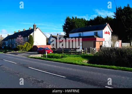 Winterbourne Abbas, Dorset, UK. Le 20 mars 2017. Météo britannique. Le Little Chef restaurant à côté de l'A35 à Winterbourne Abbas dans le Dorset a soudainement fermé et été barricadés. Crédit photo : Graham Hunt/Alamy Live News Banque D'Images