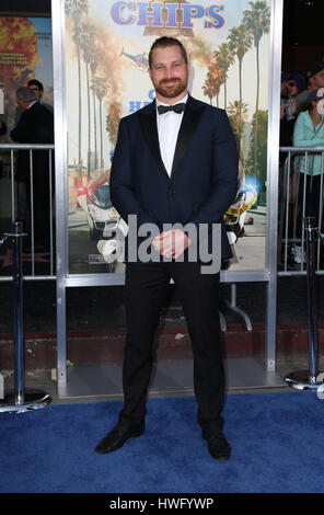 Hollywood, Etats-Unis. Mar 20, 2017. Charlie Curtis, à première de Warner Bros Pictures' 'CHiPS' au théâtre chinois de Grauman en Californie le 20 mars 2017. Credit : Fs/media/Alamy Punch Live News Banque D'Images