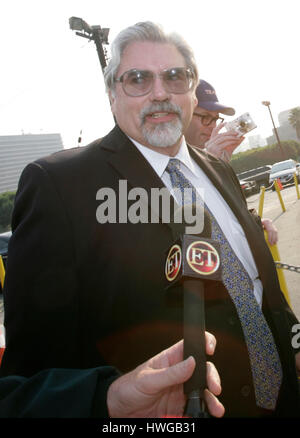 L'avocat de Britney Spear, Thomas Paine Dunlap, arrive dans la cour de la famille à Los Angeles, CA le Vendredi, Octobre 26, 2007. Crédit photo : Francis Specker Banque D'Images