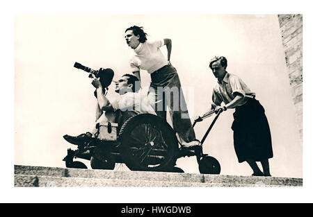 Leni Riefenstahl (au centre) réalisant le caméraman pendant le tournage des Jeux olympiques de Berlin de 1936, Allemagne nazie Banque D'Images