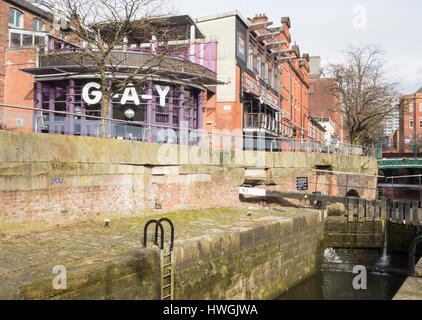 Canal street dans le village gai de Manchester. Manchester, Angleterre. UK Banque D'Images