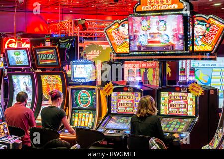 France, Seine Maritime, Le Havre, casino de l'hôtel Pasino (groupe Partouche), prix de 180 machines à sous Banque D'Images