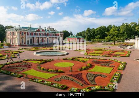 Estonie (pays baltes), la région de Harju, Tallinn, centre historique classé au Patrimoine Mondial de l'UNESCO, le Palais Kadriorg, situé dans le Parc Kadriorg, construite en 1718 par l'architecte italien Niccolò Michetti pour le Tsar Pierre le Grand et de son épouse Catherine 1er Weizenbergi 37 Banque D'Images