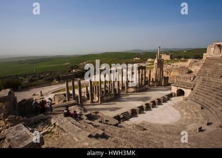 La Tunisie, centre-ouest de la Tunisie, de l'ère romaine Dougga, ruines de la ville, site de l'Unesco, Théâtre Banque D'Images