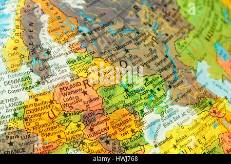 La carte de l'Ukraine, la Roumanie, la Biélorussie, la Pologne, la Hongrie. Éclairage rétroéclairé.Selective focus Banque D'Images