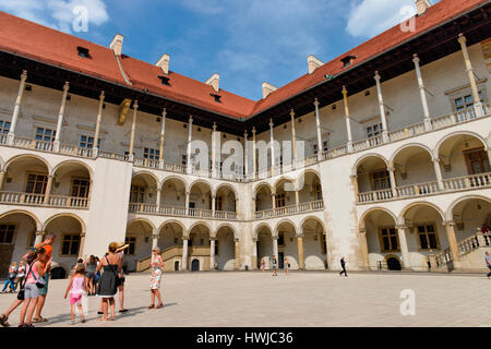 Innenhof, Koenigsschloss, Wawel, Krakau, Pologne Banque D'Images