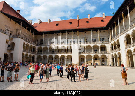 Innenhof, Koenigsschloss, Wawel, Krakau, Pologne Banque D'Images