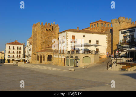 Caceres, la Plaza Mayor, de la place principale, de la vieille ville, site du patrimoine mondial de l'UNESCO, l'Estrémadure, Espagne, Banque D'Images