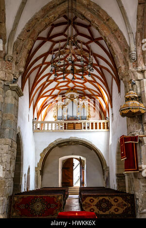 PREJMER, Roumanie, 18 juillet 2014 : l'église fortifiée de Prejmer près de Brasov, la plus grande dans le sud-est de l'Europe, construit par les chevaliers teutoniques en 1212-1213, Banque D'Images