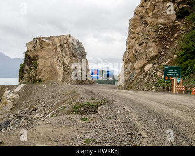 Les travaux de construction, route Carretera Austral au sud de la Patagonie, au Chili Puyuhuapi Banque D'Images