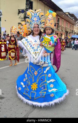 Plaza de Armas - Carnaval de Cajamarca. .Département de Cajamarca au Pérou Banque D'Images