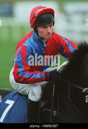 KEN JOHNSON JOCKEY 04 Novembre 1996 Banque D'Images