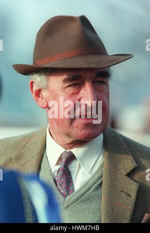 JOSH GIFFORD entraîneur de chevaux de course 27 Mars 1997 Banque D'Images