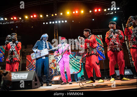 Maroc, Essaouira : Du 12 au 15 mai 2016 le 19ème ediition des Gnaoua et World Music Festival a eu lieu. Plus de 30 concerts dans 6 lieu Banque D'Images