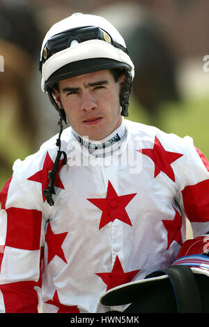 FERGAL LYNCH SOUTHWELL JOCKEY HIPPODROME SOUTHWELL 12 Avril 2002 Banque D'Images