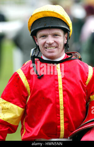 JIMMY QUINN JOCKEY HIPPODROME DE DONCASTER DONCASTER 21 Mars 2002 Banque D'Images