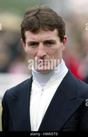 NORMAN WILLIAMSON JOCKEY L'hippodrome de Cheltenham CHELTENHAM 16 Novembre 2002 Banque D'Images