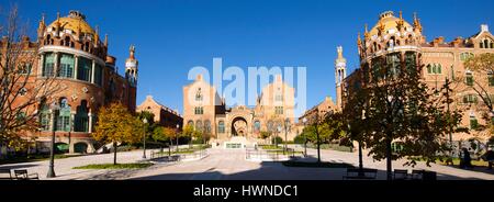 Espagne, Catalogne, Barcelone, El Guinardo, District Hospital de la Santa Creu i de Sant Pau inscrite au Patrimoine Mondial de l'UNESCO, avec un style moderniste par l'architecte Domenech i Montaner Banque D'Images