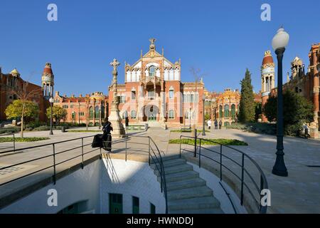 Espagne, Catalogne, Barcelone, El Guinardo, District Hospital de la Santa Creu i de Sant Pau inscrite au Patrimoine Mondial de l'UNESCO, avec un style moderniste par l'architecte Domenech i Montaner Banque D'Images