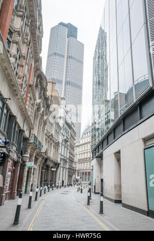 Throgmorton street, City of London, en Angleterre. Banque D'Images